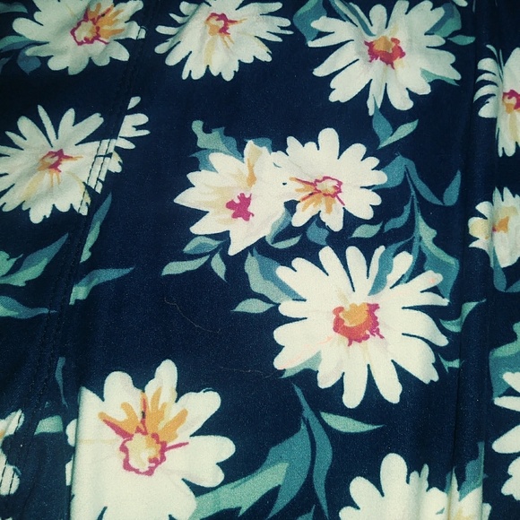 Navy blue leggins with cute flower design - Picture 2 of 2